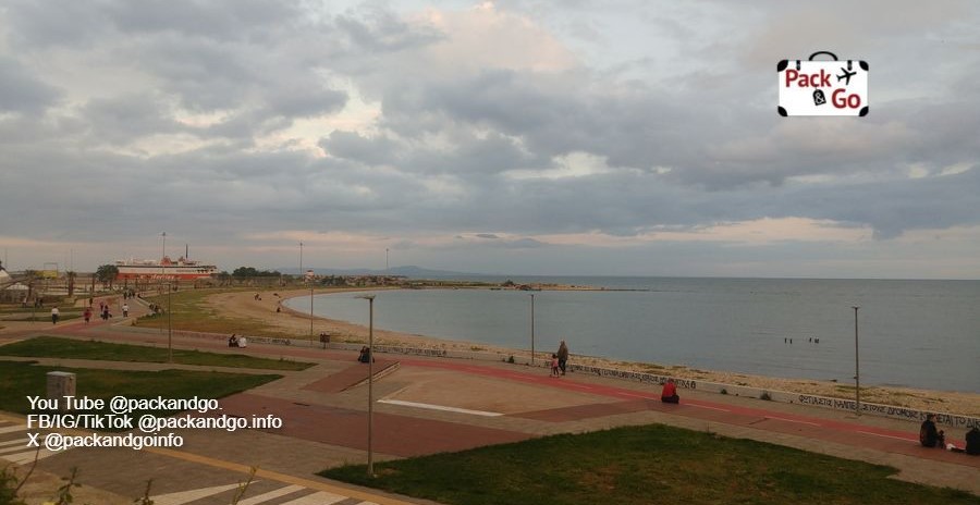 Alexandroupolis, GR. Photo by packandgo.info Alexandroupolis beach, GR
